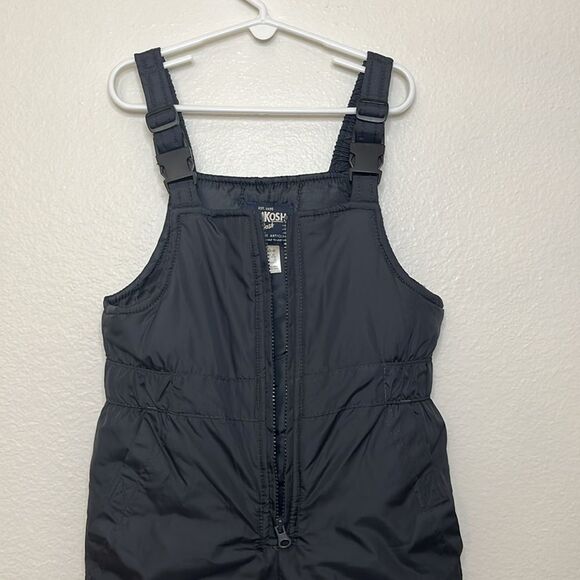 Osh Kosh B’gosh Kids Black Snow Bib sz 5-6 - Picture 3 of 9